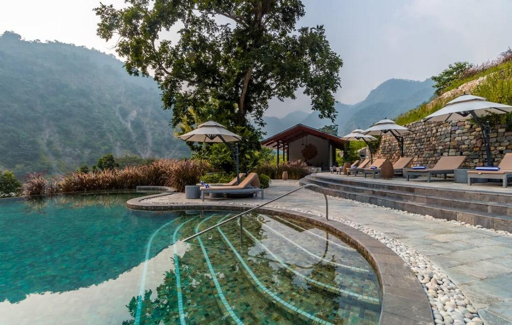 Taj Rishikesh Resort And Spa เดห์ราดุน ภายนอก รูปภาพ